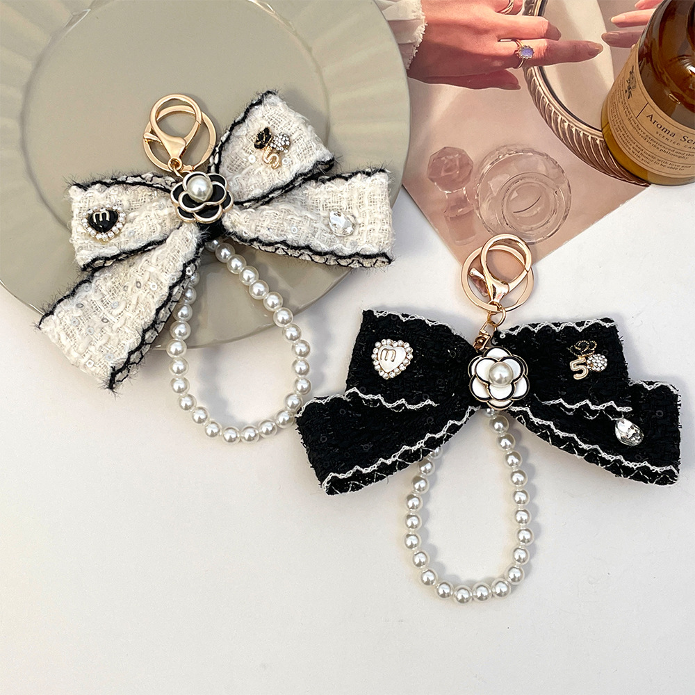 2026 Women's Cloth Bowknot Key - Vintage Collectible Cars recensie en prijs