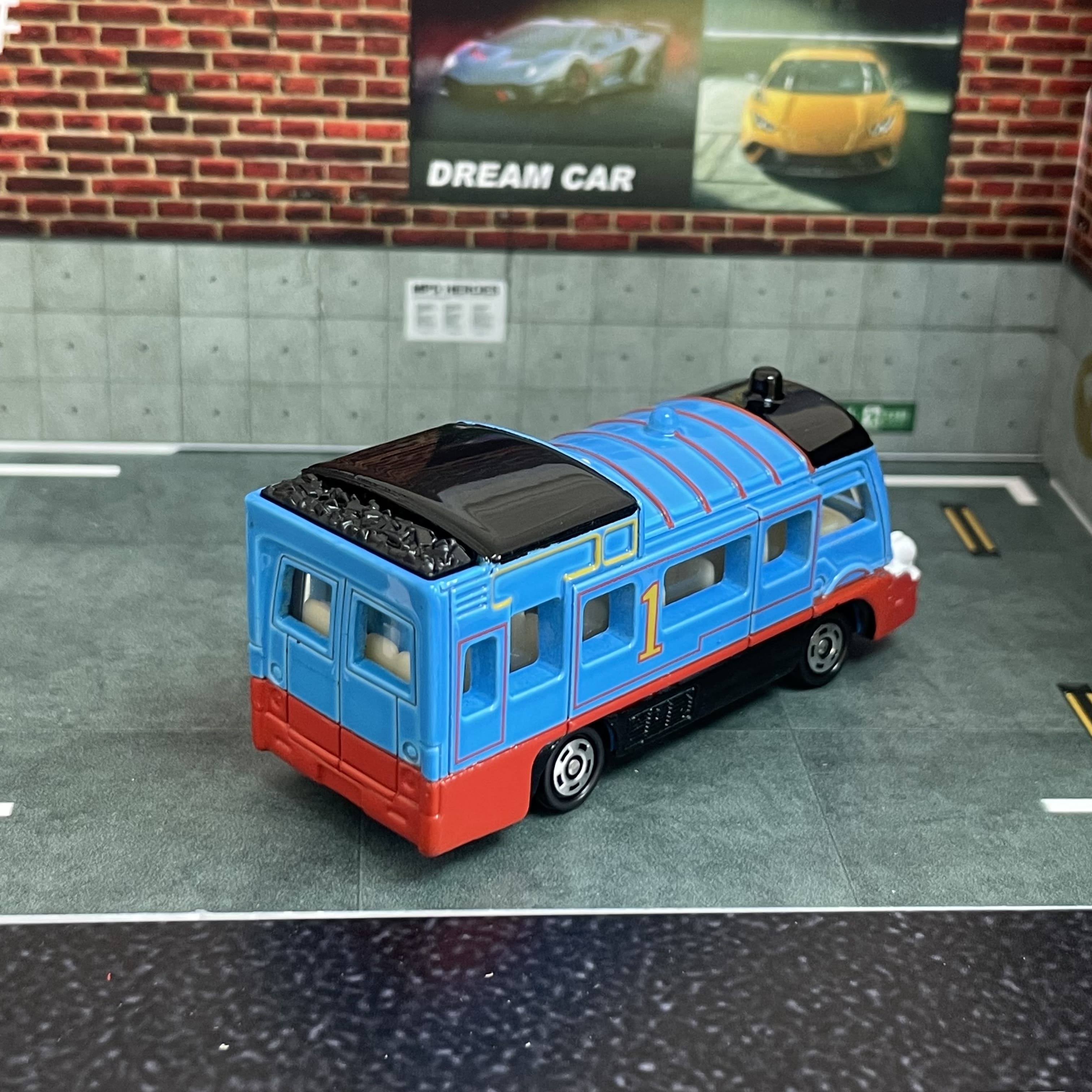 Takara Tomy Dream Tomica No.15 - Vintage Collectible Model Cars recensie en prijs