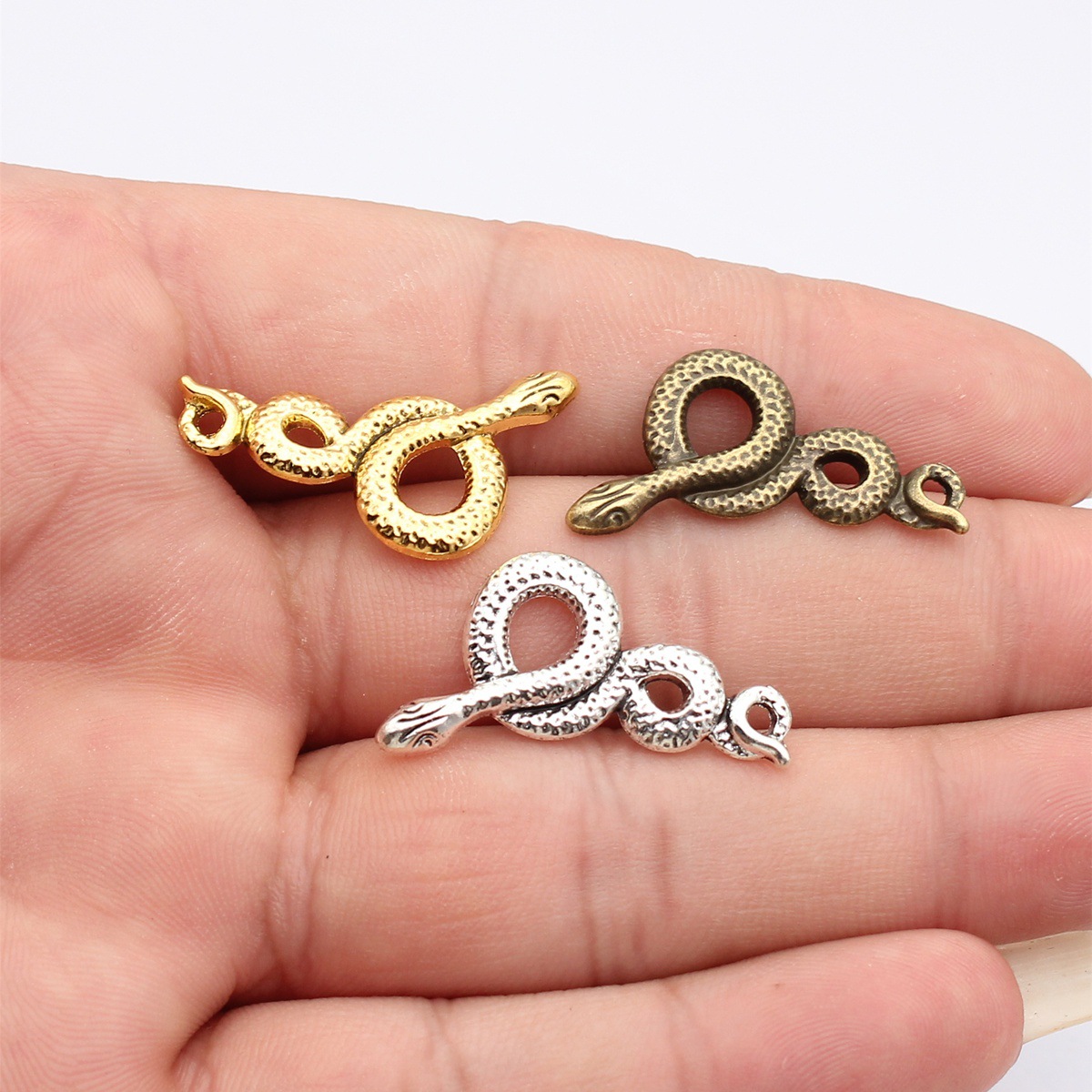 Snake Charm Serpent Pendant Co - Vintage Collectible Jewelry recensie en prijs