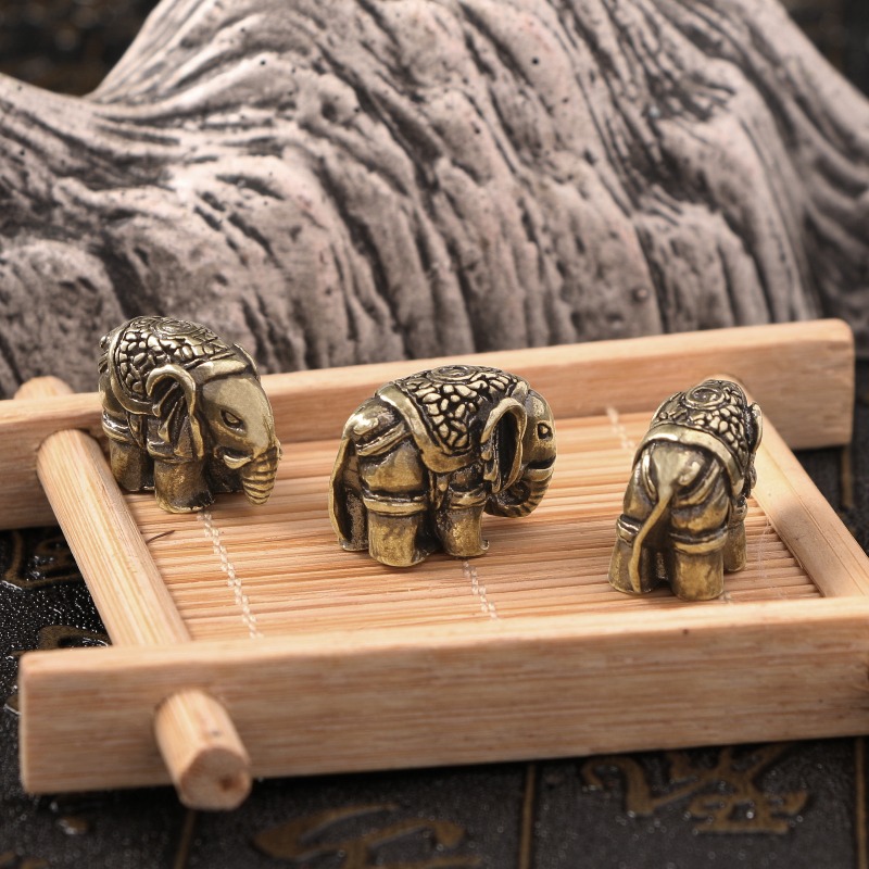 1 PC Cute Elephant Solid Brass - Vintage Collectible Christmas Ornaments recensie en prijs