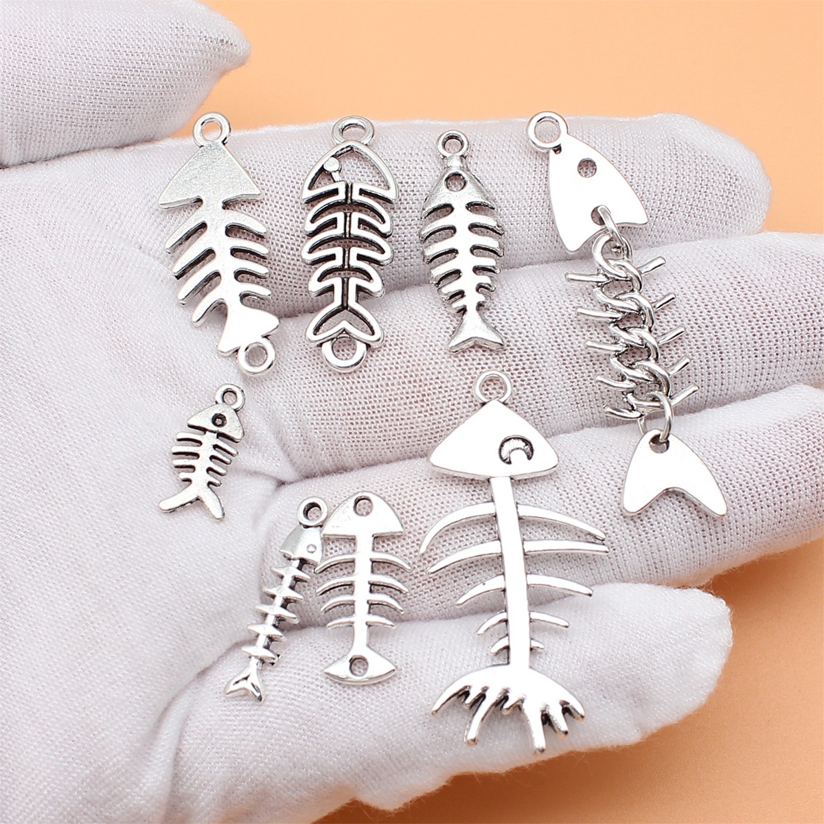 8pcs Antique Silver Color Fish - Vintage Collectible Jewelry recensie en prijs